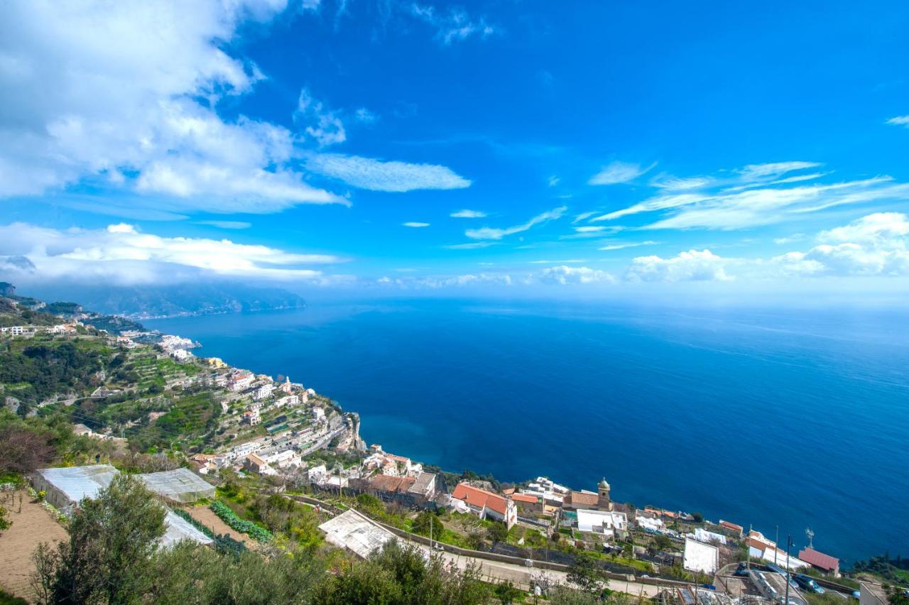 Amalfi Hills Aparthotel Ngoại thất bức ảnh