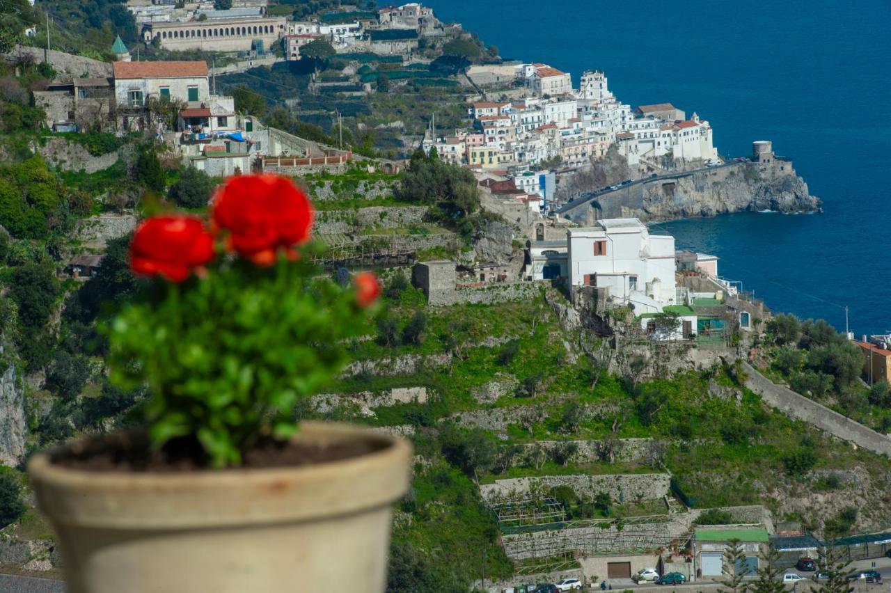Amalfi Hills Aparthotel Ngoại thất bức ảnh