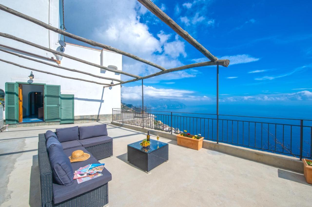 Amalfi Hills Aparthotel Ngoại thất bức ảnh