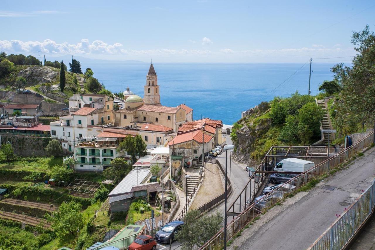 Amalfi Hills Aparthotel Phòng bức ảnh