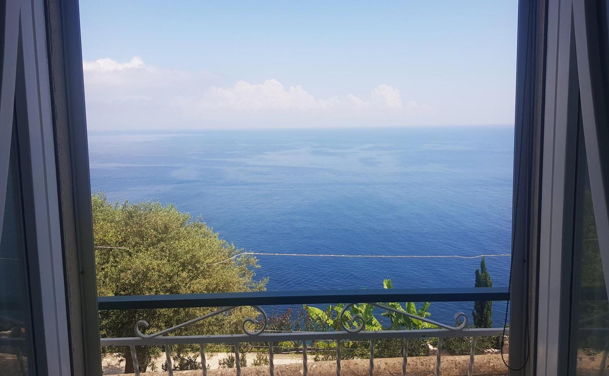 Amalfi Hills Aparthotel Ngoại thất bức ảnh