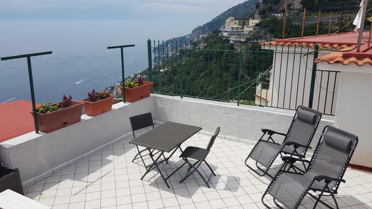 Amalfi Hills Aparthotel Ngoại thất bức ảnh